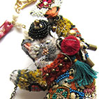 「猫のブローチ・バッグチャーム」