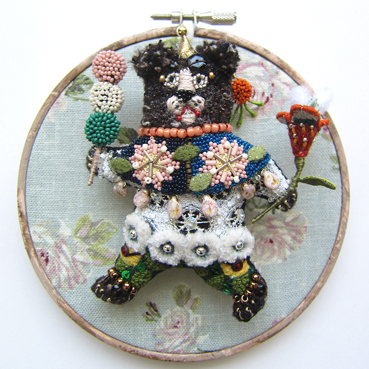 「三色団子のブローチ・バッグチャーム(熊)」