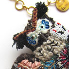 「このつきとっこうのブローチ・バッグチャーム」